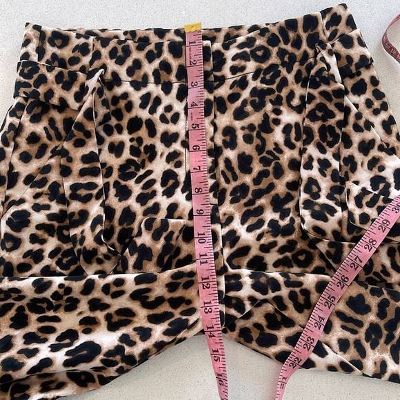 NWT 7th Avenue Design Studio NY&C Women’s Leopard Print Trousers - Size 8 - Picture 3 of 10